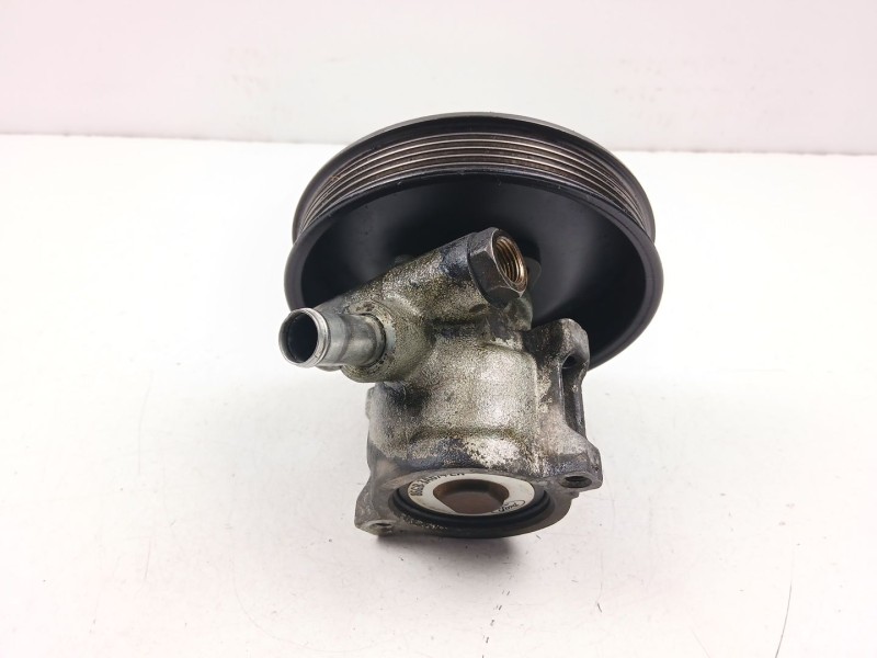 Recambio de bomba direccion para ford sierra ii (gbg, gb4) 2.0 i referencia OEM IAM 86GB3A674EA  