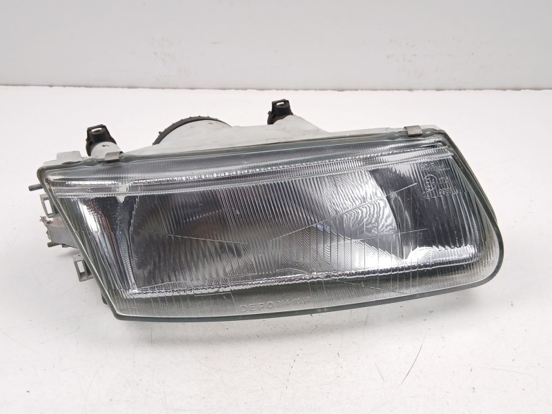 Recambio de faro derecho para mitsubishi carisma (da_) 1.8 16v gdi (da2a) referencia OEM IAM MR485384  