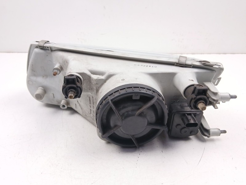 Recambio de faro derecho para mitsubishi carisma (da_) 1.8 16v gdi (da2a) referencia OEM IAM MR485384  