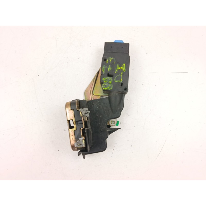 Recambio de cerradura puerta delantera izquierda para mitsubishi carisma (da_) 1.8 16v gdi (da2a) referencia OEM IAM MR911383  