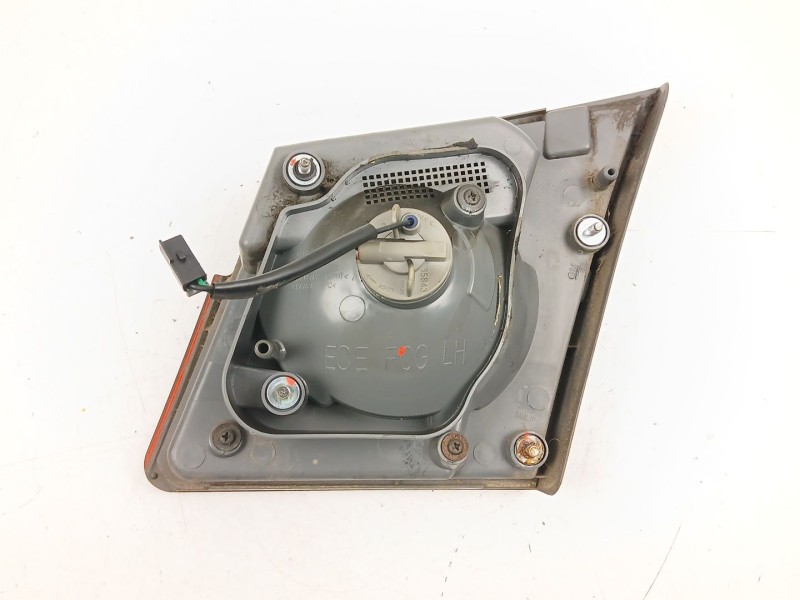 Recambio de piloto porton izquierdo para chevrolet cruze (j300) 1.6 referencia OEM IAM 95971550  