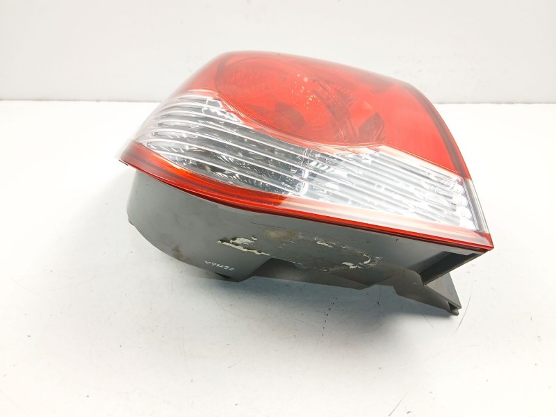 Recambio de piloto trasero izquierdo para chevrolet cruze (j300) 1.6 referencia OEM IAM 95965223  