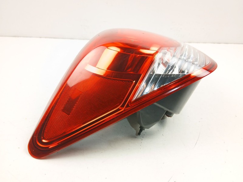 Recambio de piloto trasero izquierdo para chevrolet cruze (j300) 1.6 referencia OEM IAM 95965223  