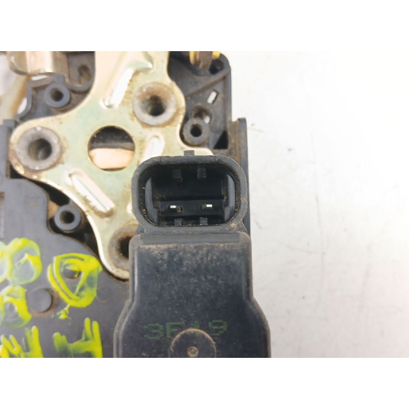 Recambio de cerradura puerta delantera izquierda para ssangyong rexton / rexton ii (gab_) 2.9 td referencia OEM IAM 7121008031  