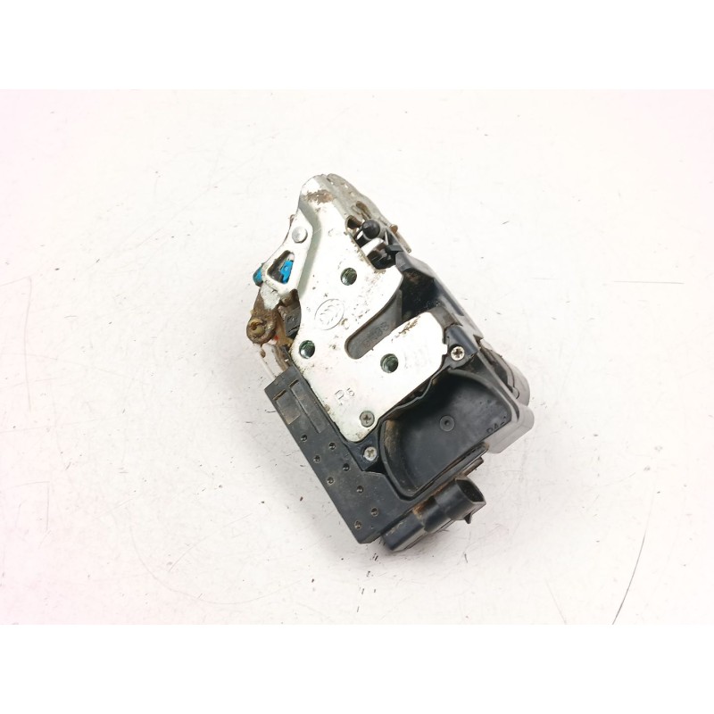 Recambio de cerradura puerta delantera derecha para ssangyong rexton / rexton ii (gab_) 2.9 td referencia OEM IAM 7121008021  