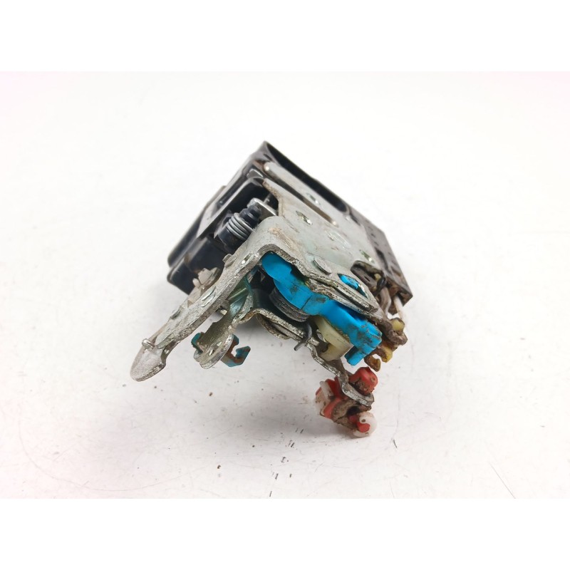 Recambio de cerradura puerta delantera derecha para ssangyong rexton / rexton ii (gab_) 2.9 td referencia OEM IAM 7121008021  