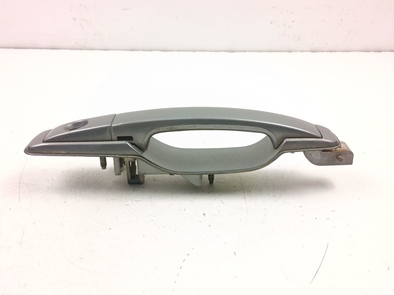 Recambio de manilla delantera derecha para ssangyong rexton / rexton ii (gab_) 2.9 td referencia OEM IAM 7246008010  