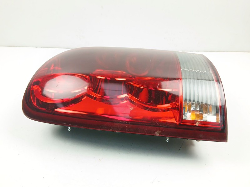 Recambio de piloto trasero izquierdo para ssangyong rexton / rexton ii (gab_) 2.9 td referencia OEM IAM 8360108500  