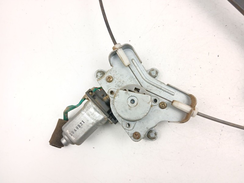 Recambio de elevalunas delantero izquierdo para ssangyong rexton / rexton ii (gab_) 2.9 td referencia OEM IAM 7233008001  