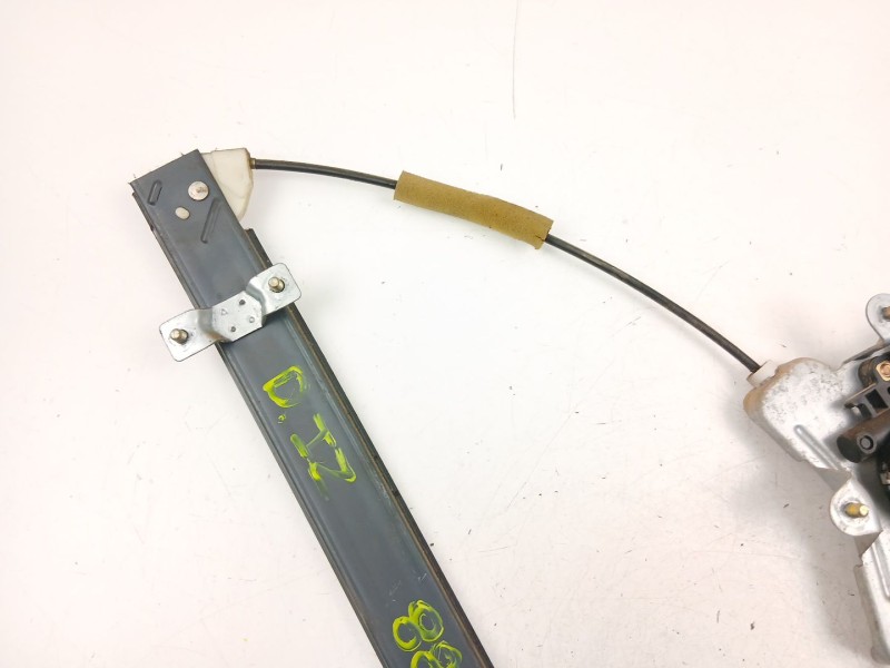 Recambio de elevalunas delantero izquierdo para ssangyong rexton / rexton ii (gab_) 2.9 td referencia OEM IAM 7233008001  