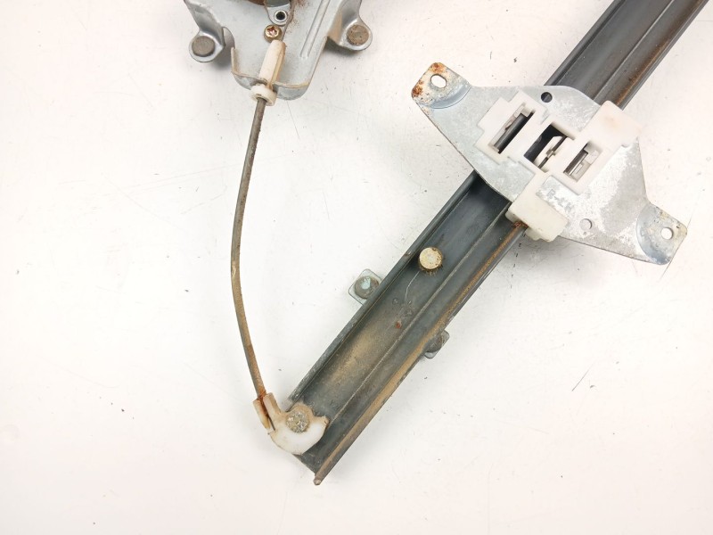 Recambio de elevalunas trasero izquierdo para ssangyong rexton / rexton ii (gab_) 2.9 td referencia OEM IAM 7333008000  