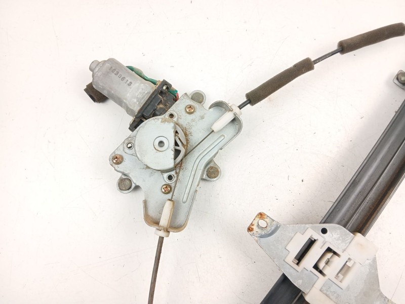 Recambio de elevalunas trasero izquierdo para ssangyong rexton / rexton ii (gab_) 2.9 td referencia OEM IAM 7333008000  