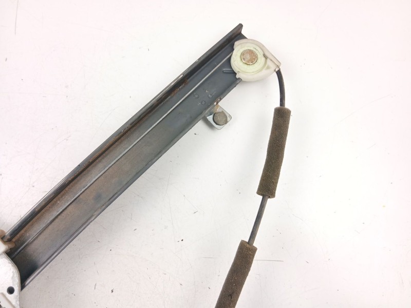 Recambio de elevalunas trasero derecho para ssangyong rexton / rexton ii (gab_) 2.9 td referencia OEM IAM 7334008000  