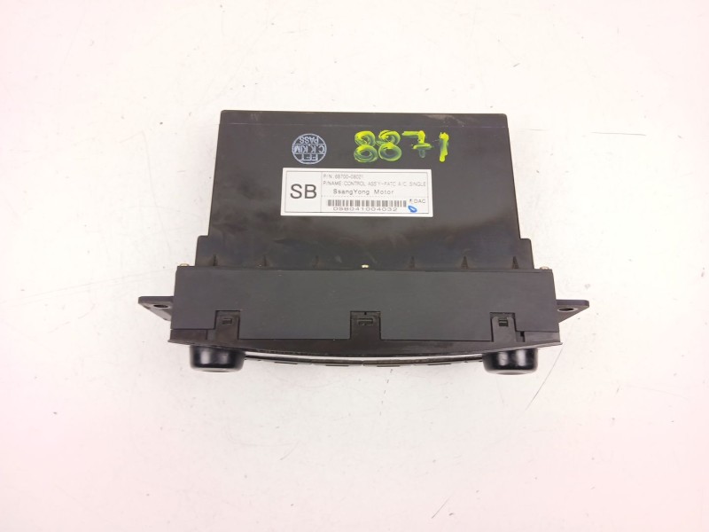 Recambio de mandos calefaccion aire para ssangyong rexton / rexton ii (gab_) 2.9 td referencia OEM IAM 6870008021  