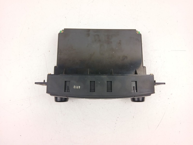 Recambio de mandos calefaccion aire para ssangyong rexton / rexton ii (gab_) 2.9 td referencia OEM IAM 6870008021  