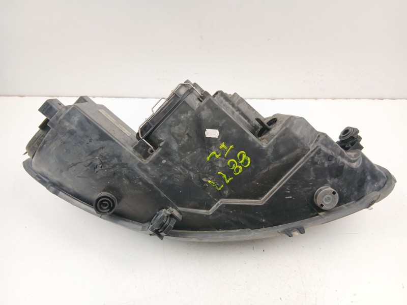 Recambio de faro izquierdo para seat leon (1p1) 1.9 tdi referencia OEM IAM 5P1941005A  
