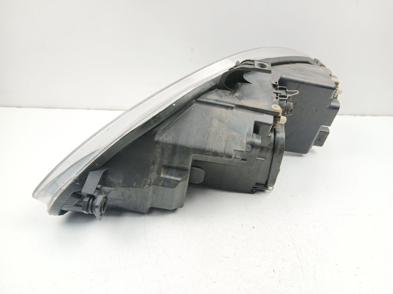 Recambio de faro derecho para seat leon (1p1) 1.9 tdi referencia OEM IAM 5P1941006A  