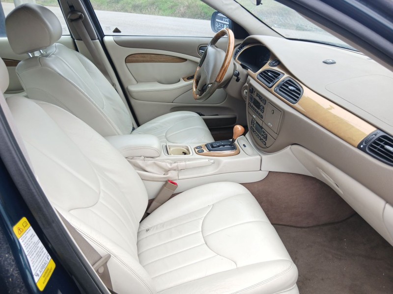 jaguar s-type ii (x200) del año 2001