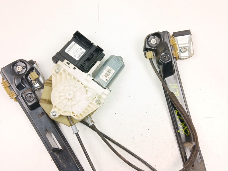 Recambio de elevalunas delantero derecho para seat leon (1p1) 1.9 tdi referencia OEM IAM 1K0959792H 1P0837402A 