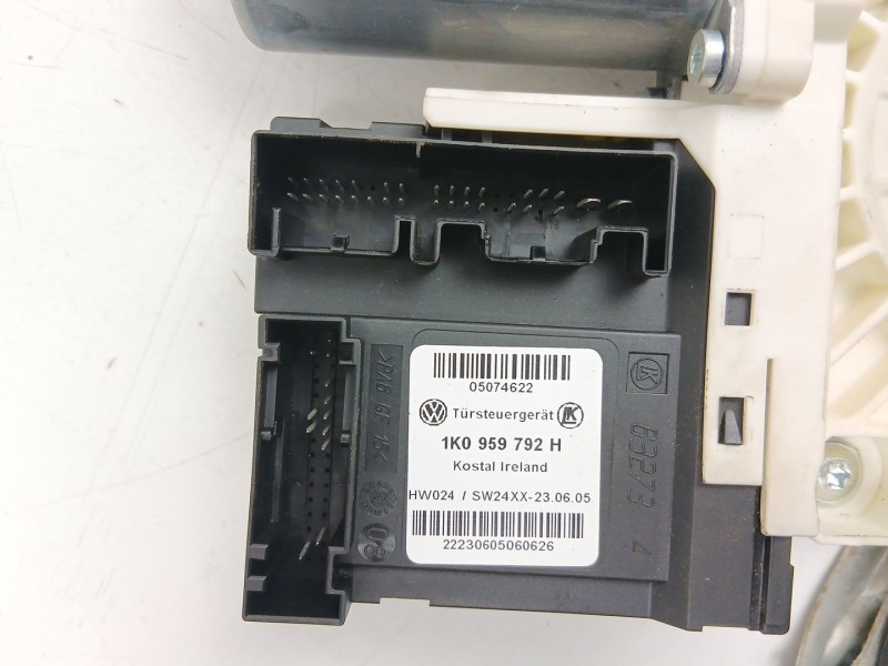 Recambio de elevalunas delantero derecho para seat leon (1p1) 1.9 tdi referencia OEM IAM 1K0959792H 1P0837402A 