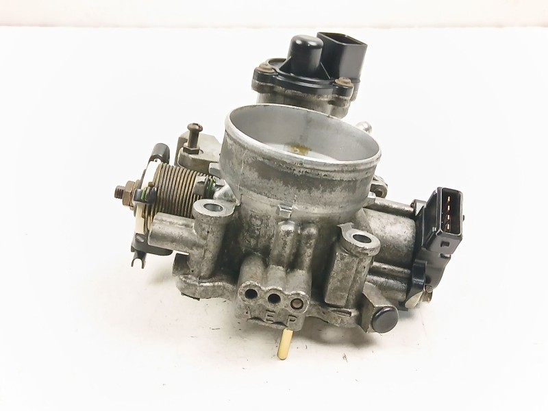 Recambio de caja mariposa para mitsubishi carisma (da_) 1.8 16v gdi (da2a) referencia OEM IAM MD628187  