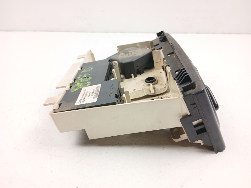 Recambio de mandos calefaccion aire para renault laguna i (b56_, 556_) 1.8 (b56z) referencia OEM IAM 7701045886  