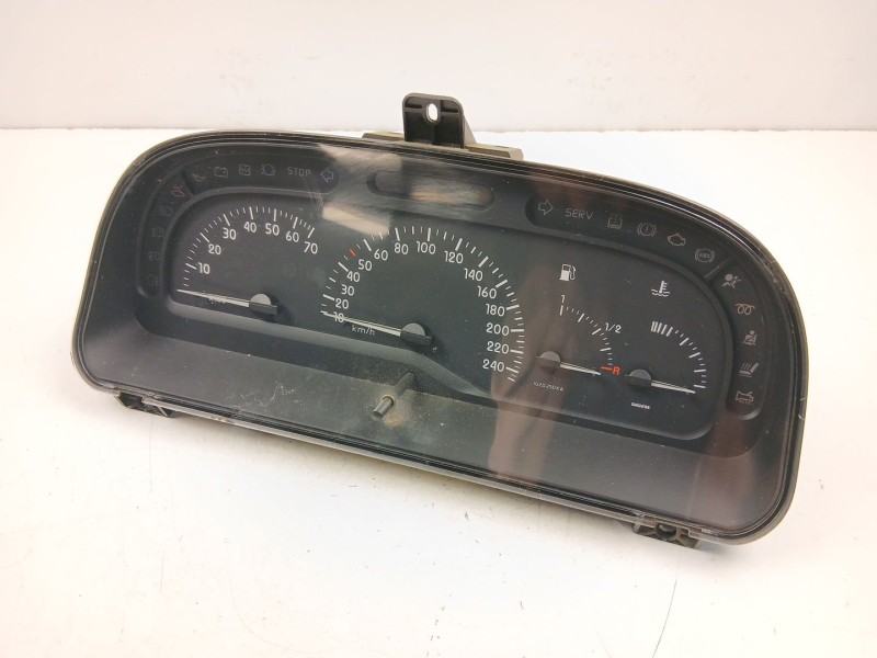 Recambio de cuadro instrumentos para renault laguna i (b56_, 556_) 1.8 (b56z) referencia OEM IAM 7700421480  