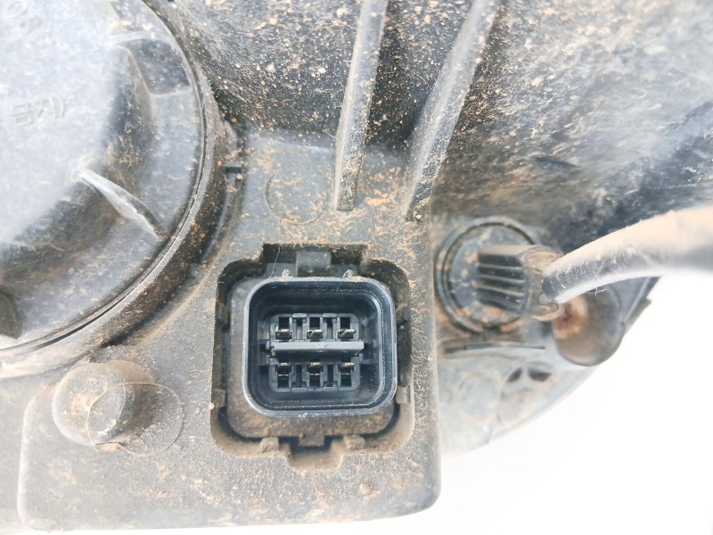 Recambio de faro derecho para ssangyong rexton / rexton ii (gab_) 2.9 td referencia OEM IAM 8310208102HBC  