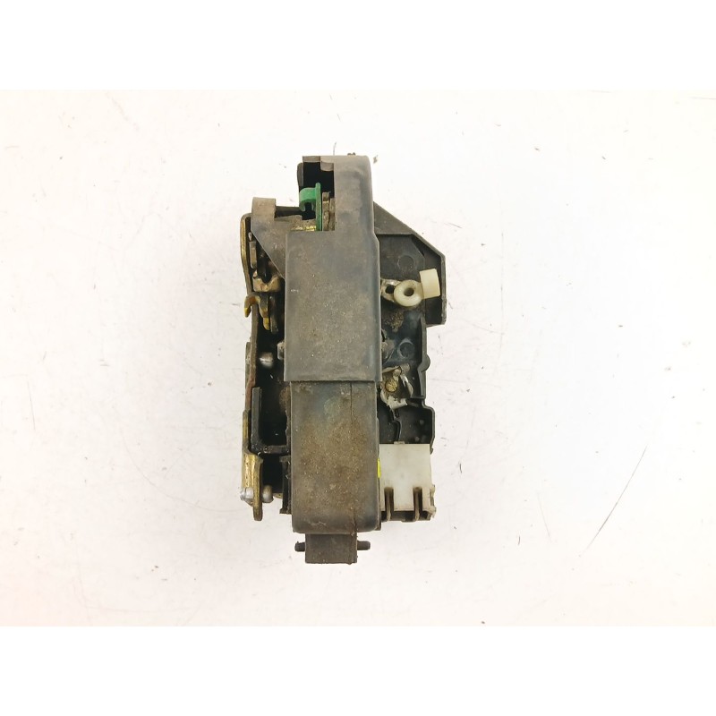 Recambio de cerradura puerta delantera izquierda para renault laguna i (b56_, 556_) 1.8 (b56z) referencia OEM IAM 7701038407  
