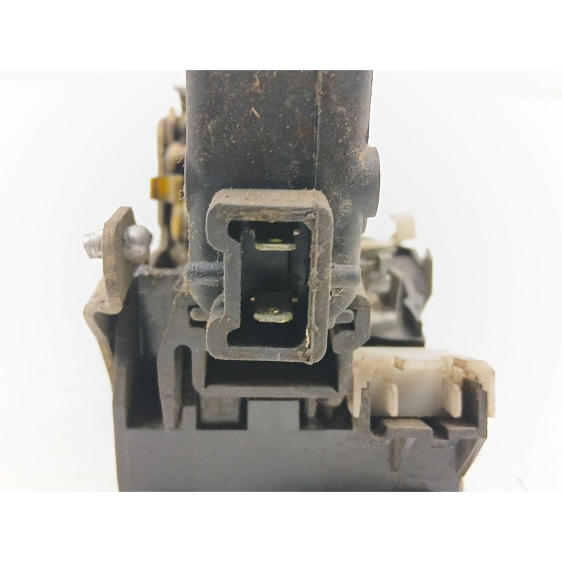 Recambio de cerradura puerta delantera izquierda para renault laguna i (b56_, 556_) 1.8 (b56z) referencia OEM IAM 7701038407  