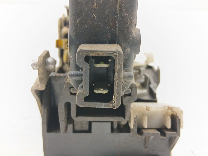 Recambio de cerradura puerta delantera izquierda para renault laguna i (b56_, 556_) 1.8 (b56z) referencia OEM IAM 7701038407  