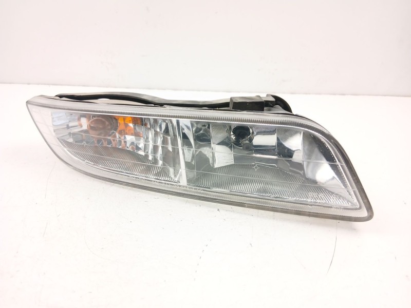 Recambio de antiniebla derecho para ssangyong rexton / rexton ii (gab_) 2.9 td referencia OEM IAM 8320208000  