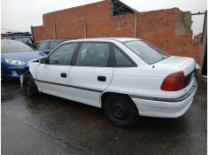 opel astra f sedán (t92) del año 1992 2