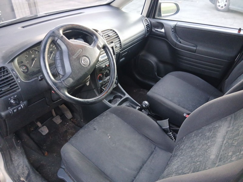 Recambio de carroceria para opel zafira a monospace (t98) 2.0 dti 16v (f75) referencia OEM IAM   