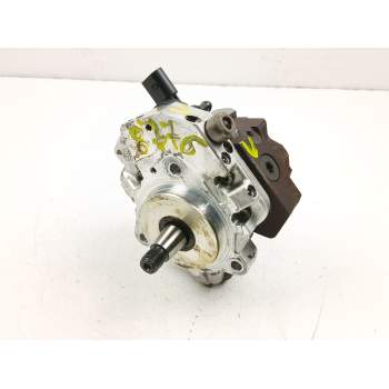 BOMBA INYECTORA DIESEL 7788670 0445010045