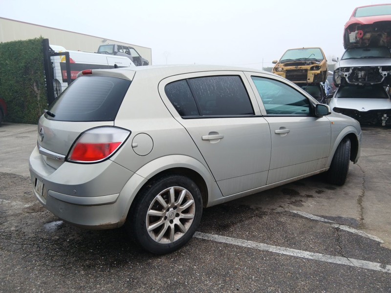 Recambio de carroceria para opel astra h (a04) 1.7 cdti (l48) referencia OEM IAM   