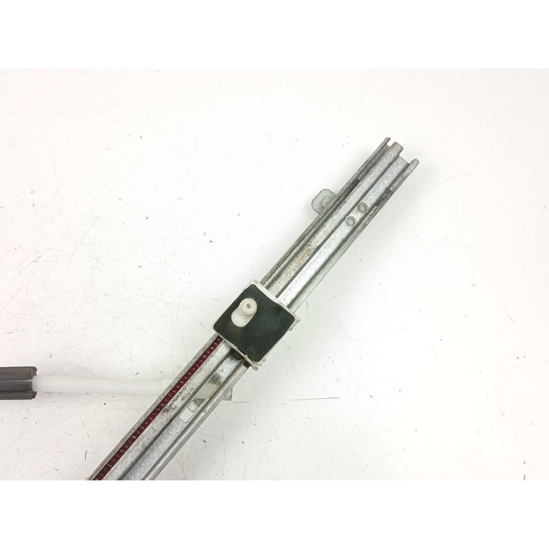 Recambio de elevalunas trasero izquierdo para renault laguna ii (bg0/1_) 2.2 dci (bg0f) referencia OEM IAM 8200305720  