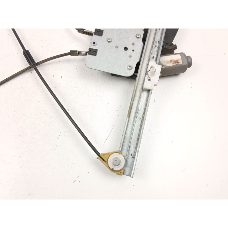 Recambio de elevalunas delantero izquierdo para renault laguna ii (bg0/1_) 2.2 dci (bg0f) referencia OEM IAM 8200722832  