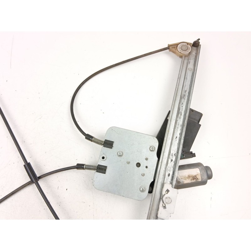 Recambio de elevalunas delantero izquierdo para renault laguna ii (bg0/1_) 2.2 dci (bg0f) referencia OEM IAM 8200722832  