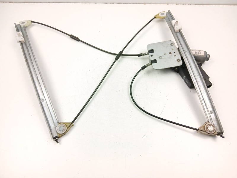 Recambio de elevalunas delantero derecho para renault laguna ii (bg0/1_) 2.2 dci (bg0f) referencia OEM IAM 8200722834  