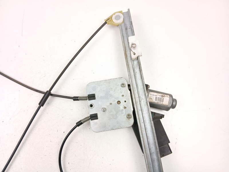 Recambio de elevalunas delantero derecho para renault laguna ii (bg0/1_) 2.2 dci (bg0f) referencia OEM IAM 8200722834  