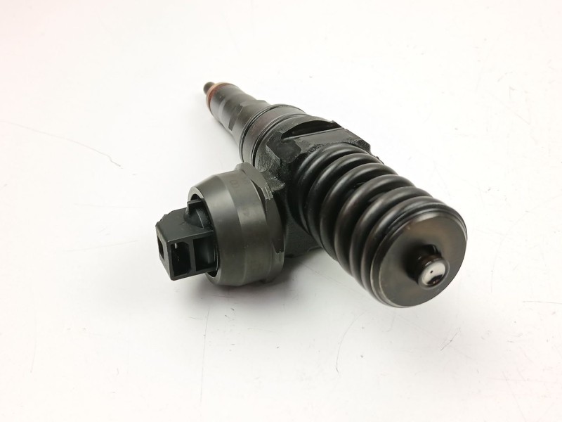 Recambio de inyectores juego para seat leon (1p1) 1.9 tdi referencia OEM IAM 038130073AG  