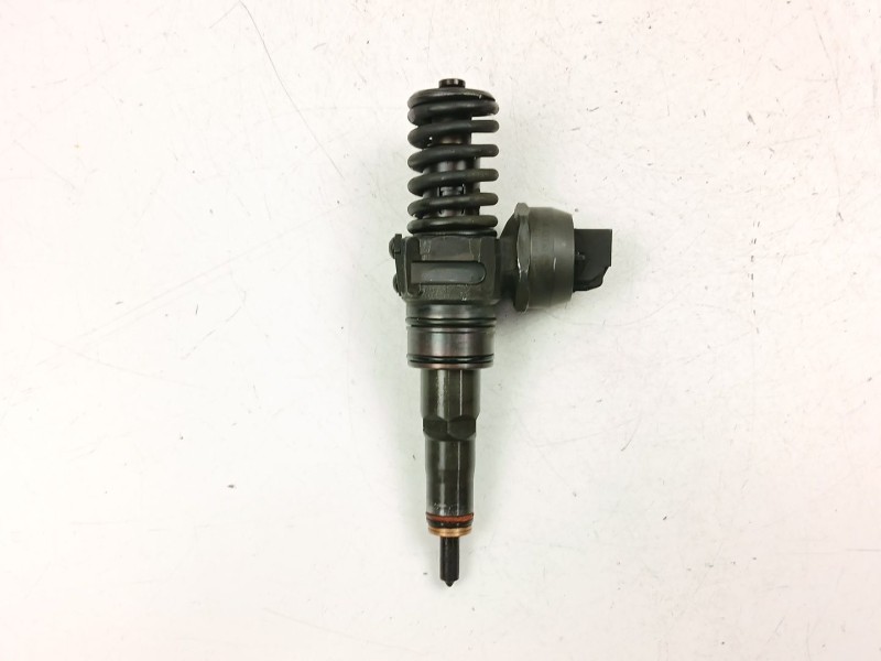 Recambio de inyectores juego para seat leon (1p1) 1.9 tdi referencia OEM IAM 038130073AG  