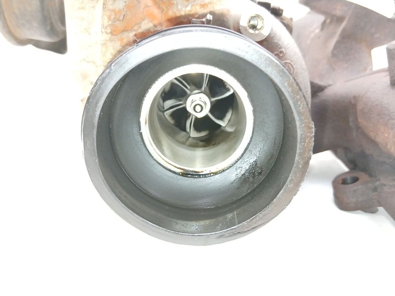 Recambio de turbo para seat leon (1p1) 1.9 tdi referencia OEM IAM 038253014G  BV39A0022