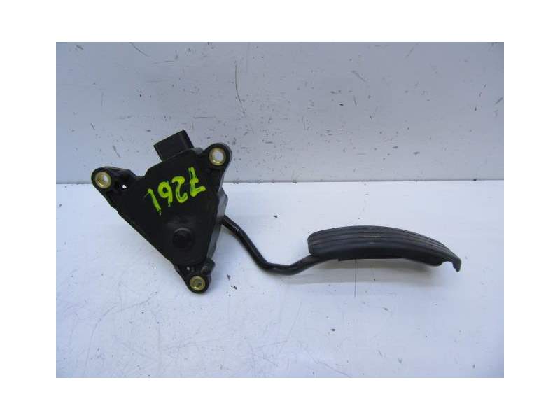 Recambio de potenciometro aceleracion para renault megane 1.9 dci referencia OEM IAM 8200153268  