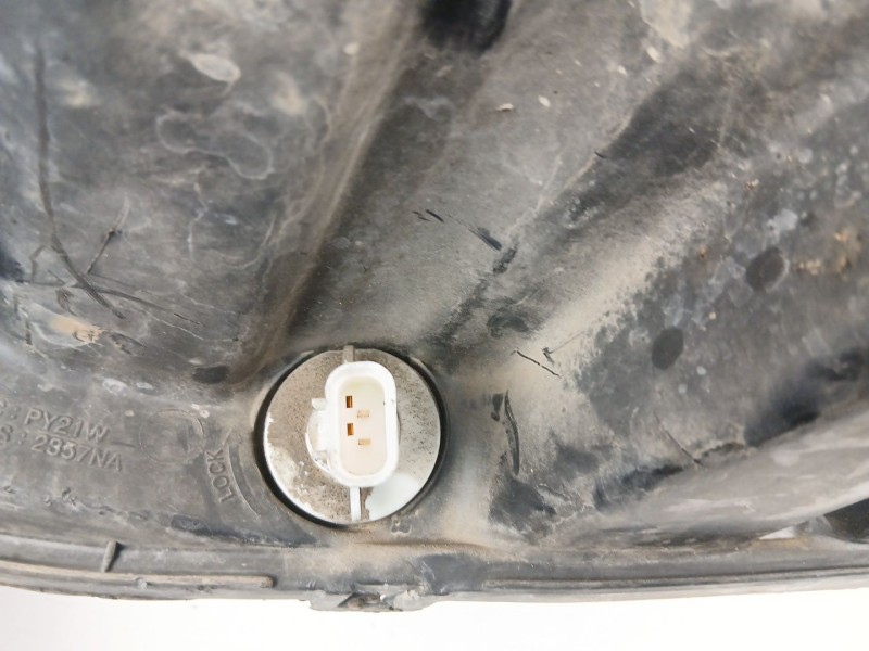 Recambio de faro derecho para kia sorento i (jc) 2.5 crdi referencia OEM IAM 921023E060  