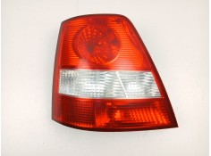 Recambio de piloto trasero derecho para kia sorento i (jc) 2.5 crdi referencia OEM IAM 924023E010   2