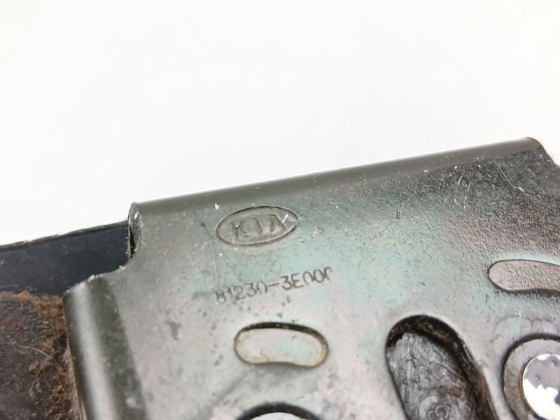 Recambio de cerradura maletero porton para kia sorento i (jc) 2.5 crdi referencia OEM IAM 812303E000  