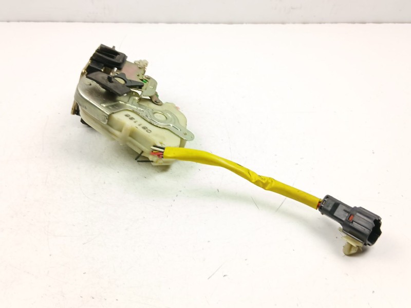 Recambio de cerradura puerta trasera izquierda para kia sorento i (jc) 2.5 crdi referencia OEM IAM 814103E010  