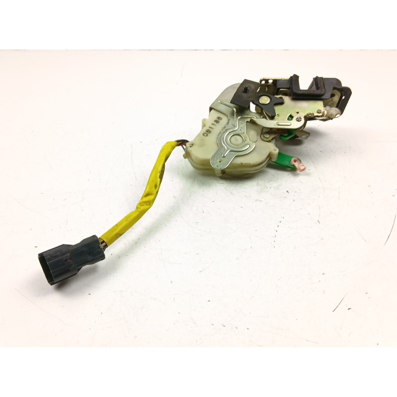 Recambio de cerradura puerta trasera izquierda para kia sorento i (jc) 2.5 crdi referencia OEM IAM 814103E010  